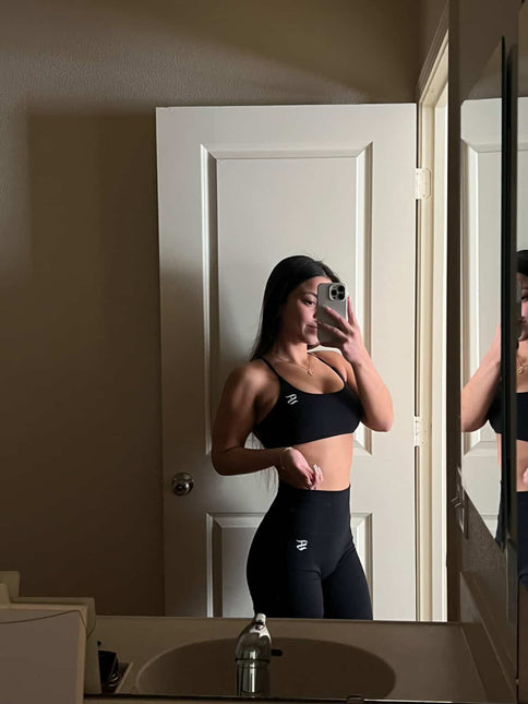 Performance Strappy Bra