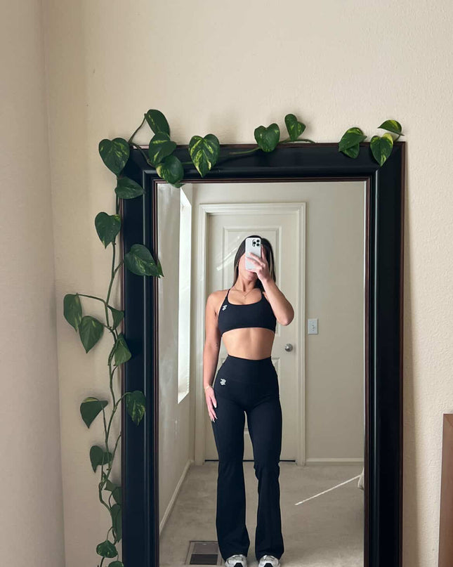 Performance Leggings - Flared